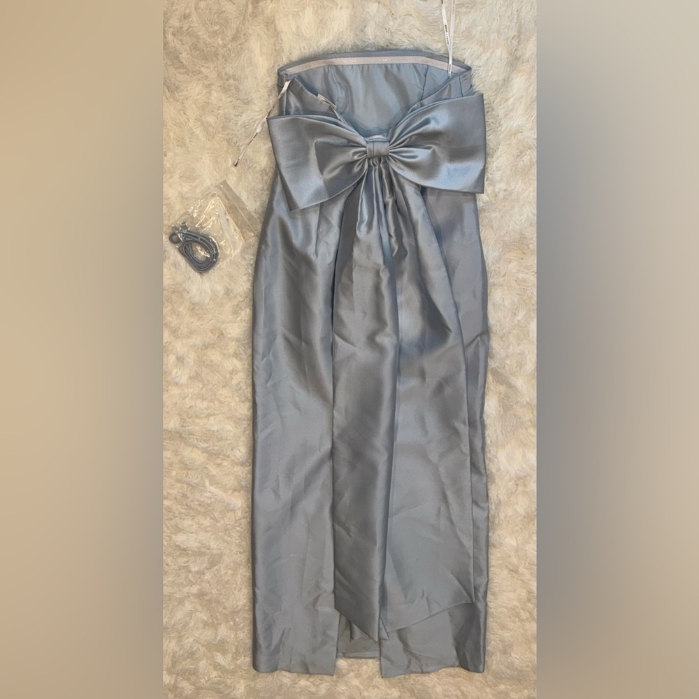 NWOT ALFRED SUNG Strapless Bow Back Satin Column Mist Gown Sz 4 - Picture 5 of 6